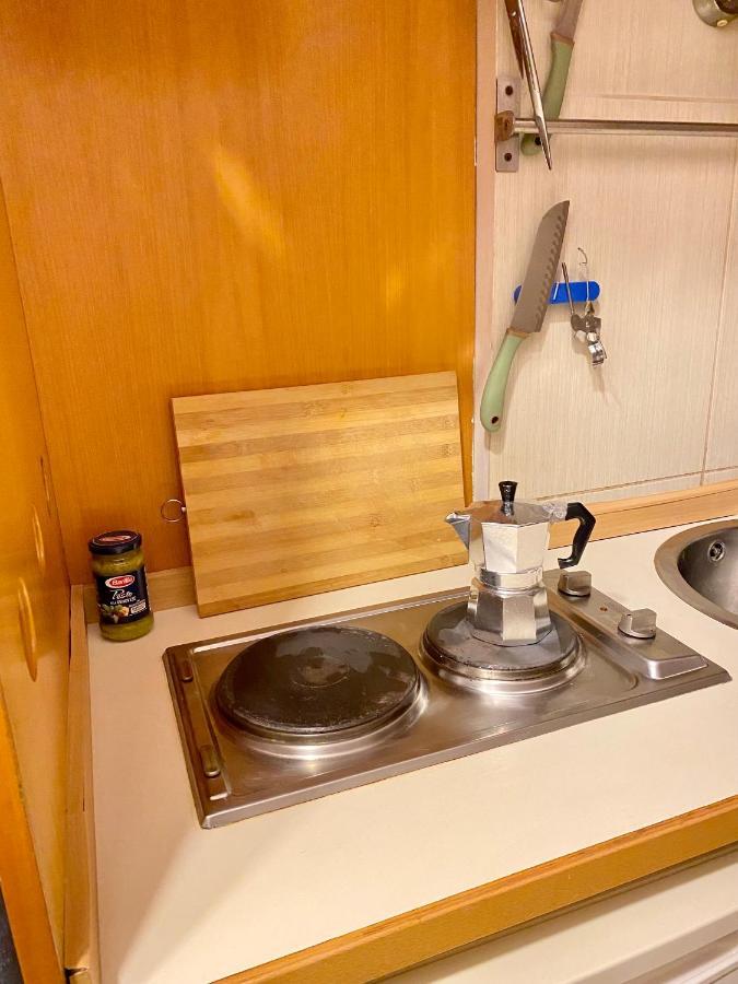 נאפולי Boat Apartment מראה חיצוני תמונה